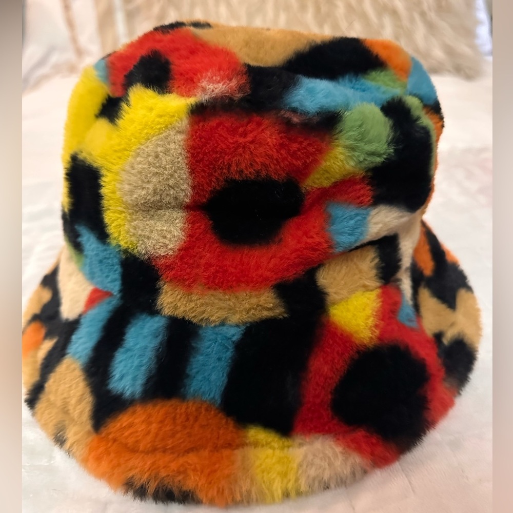 Colorful faux fur bucket hat
